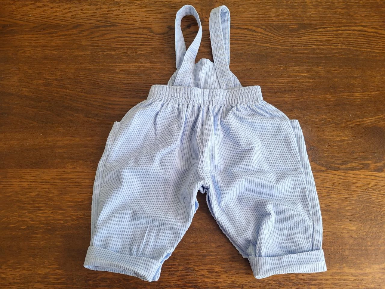 1 macacão de veludo canelado para menino de 6 meses – photo 2